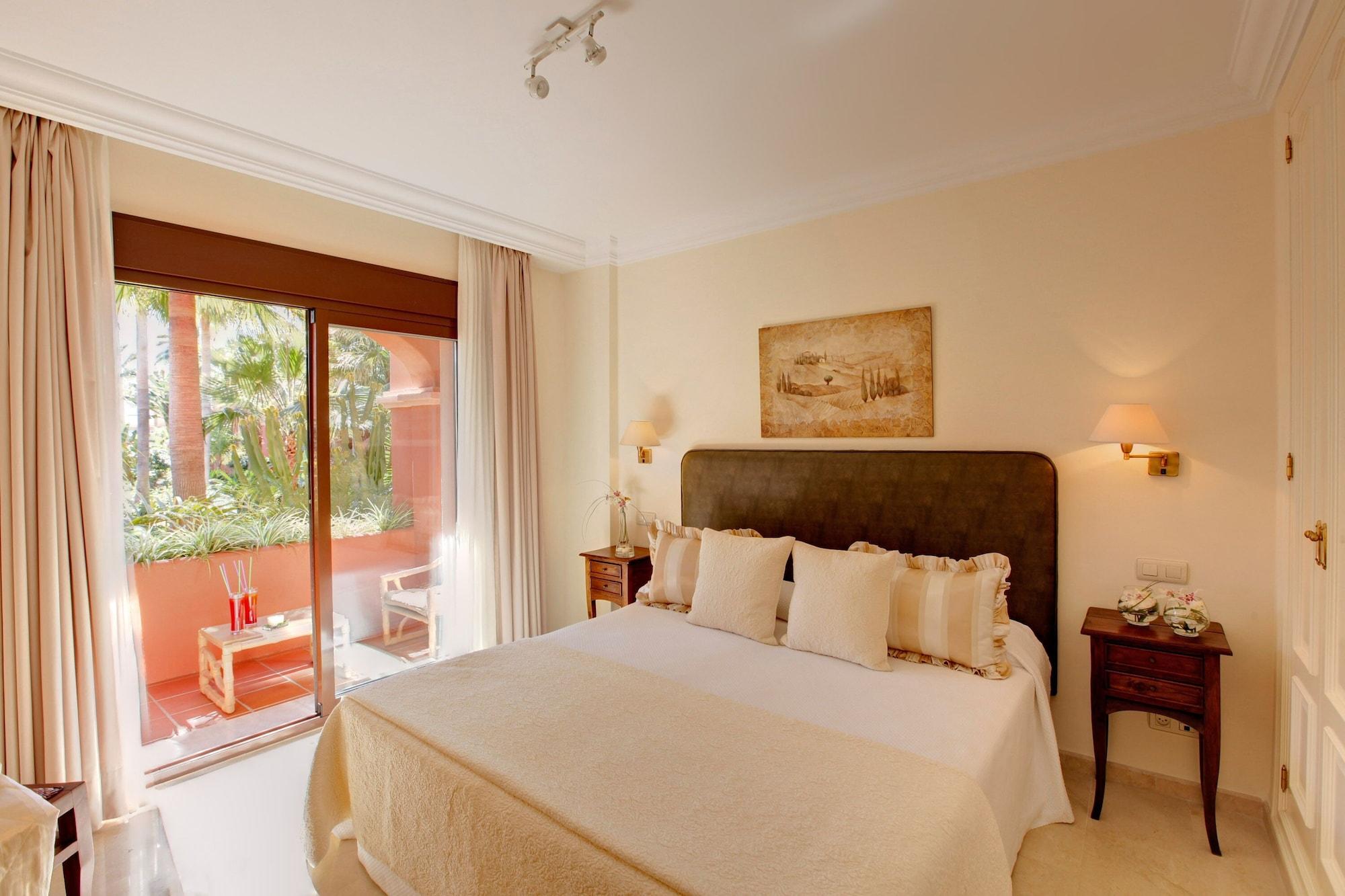Vasari Resort Marbella Exterior foto
